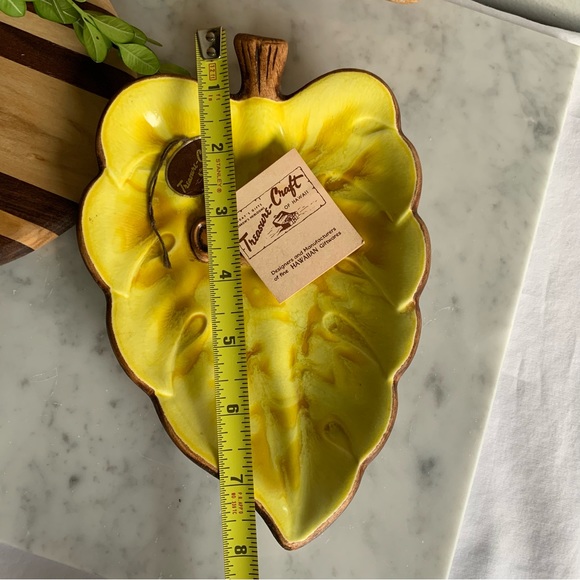 COPY - Vintage Treasure Craft Hawaii Plate/Ashtray - Picture 12 of 14